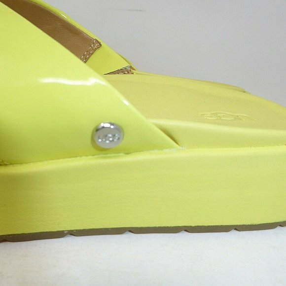 UGG Emily Patent Leather Slide Sandals Women’s Size 6 NEW - Picture 4 of 6